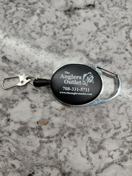 ANGLERS OUTLET RETRACTABLE CLIP HOLDER