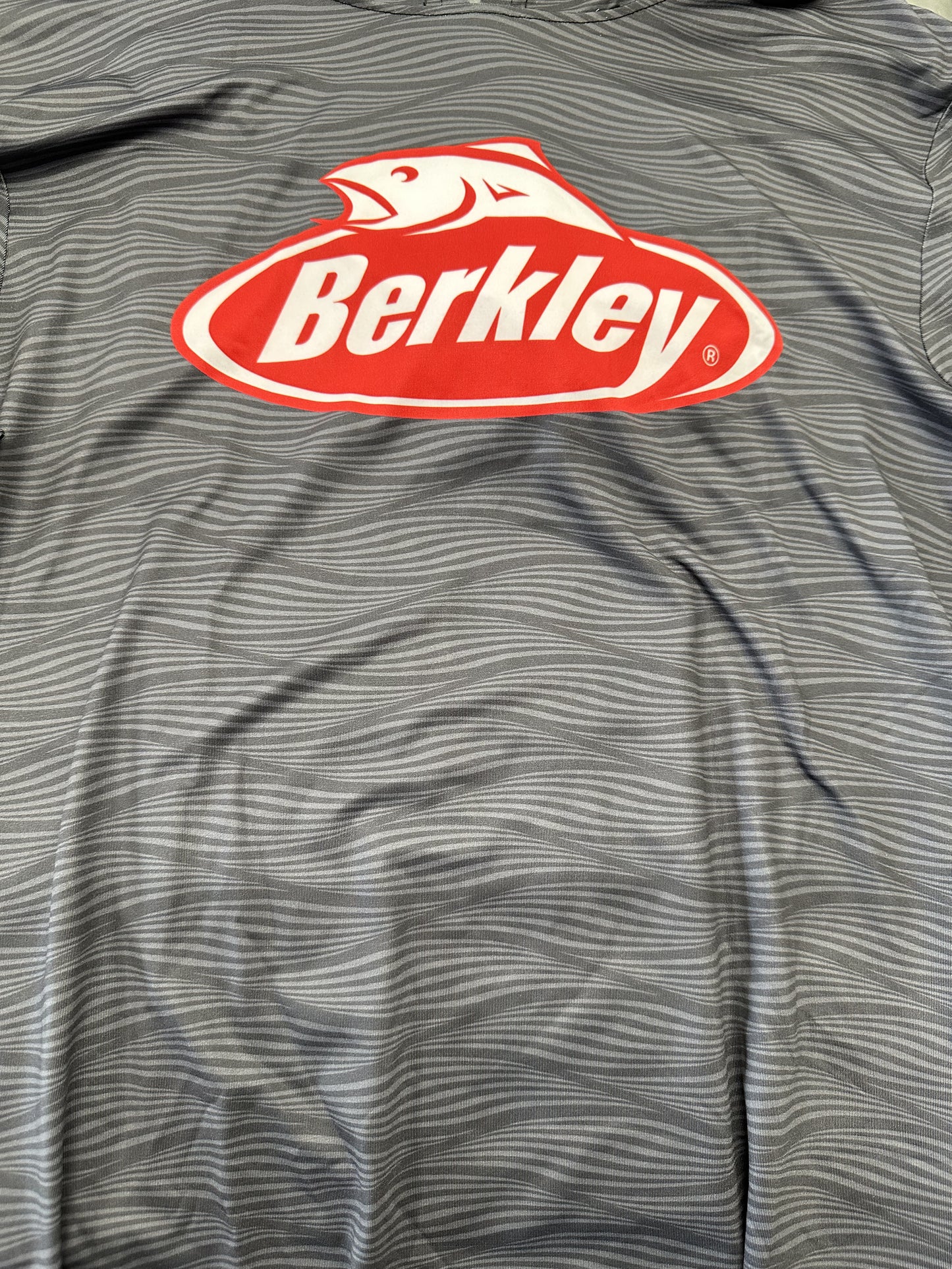 BERKLEY LOGO PERFORMANCE HOOD SUN CHART